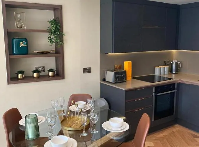 - Hudson Quarter Apartment