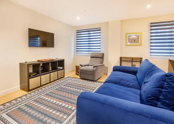 - Hudson Quarter York