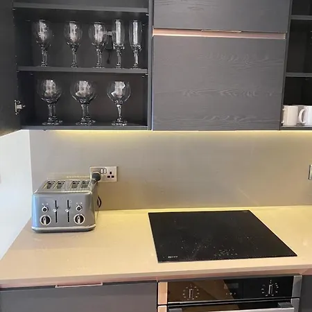 2 Bedroom At Hudson Quarter *