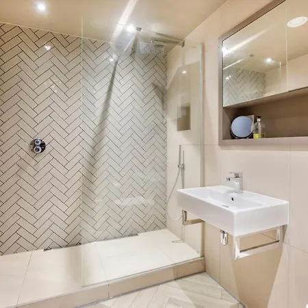 - Hudson Quarter Apartment York