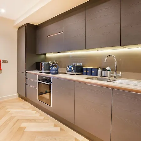 2 Bedroom At Hudson Quarter