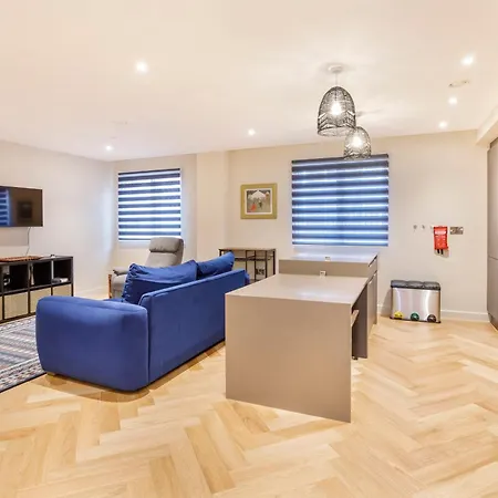 2 Bedroom Apartment At Hudson Quarter Daire York