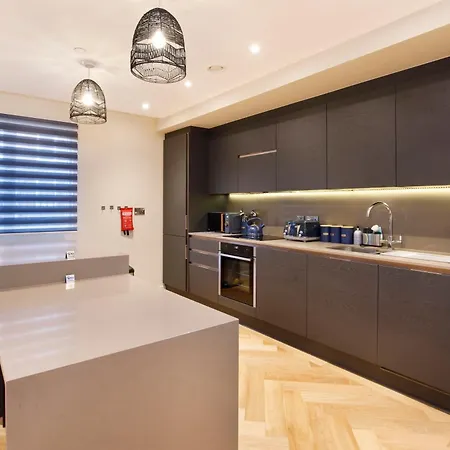 2 Bedroom At Hudson Quarter *