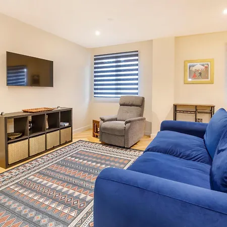 2 Bedroom Apartment At Hudson Quarter York