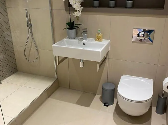 - Hudson Quarter Apartment