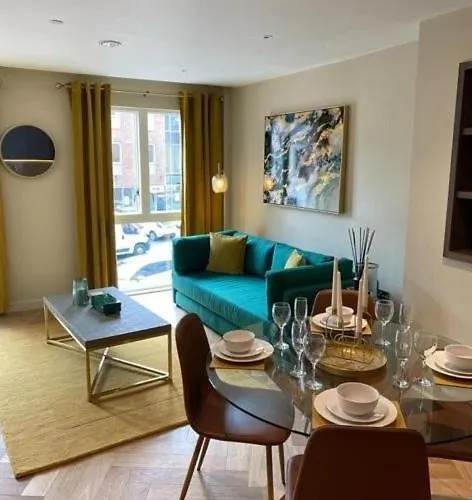 - Hudson Quarter York