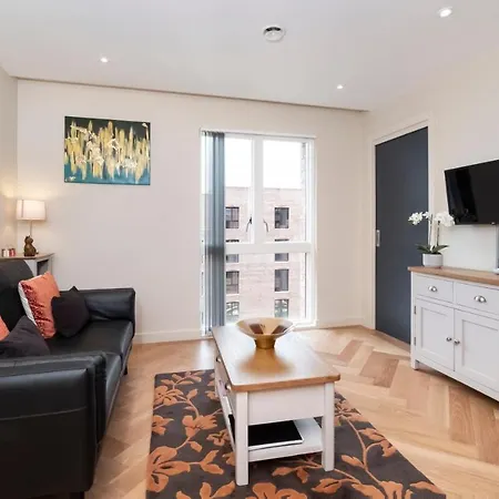 - Hudson Quarter * יורק